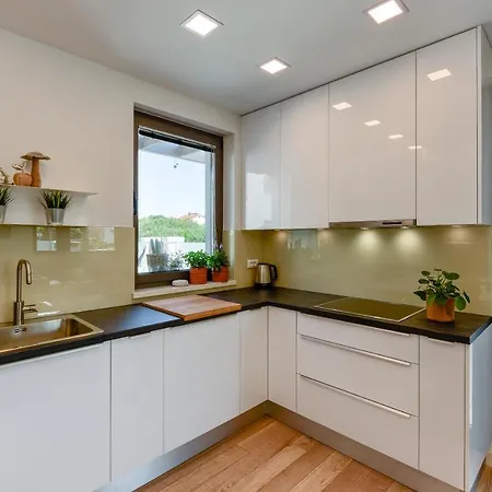 Apartment Lunula