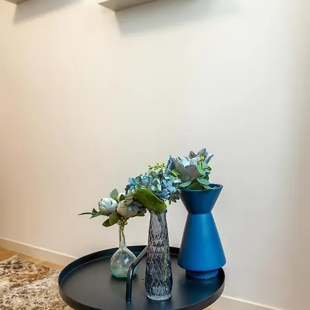 Lunula Apartment *