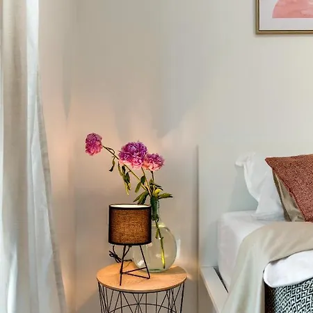 Apartment Lunula