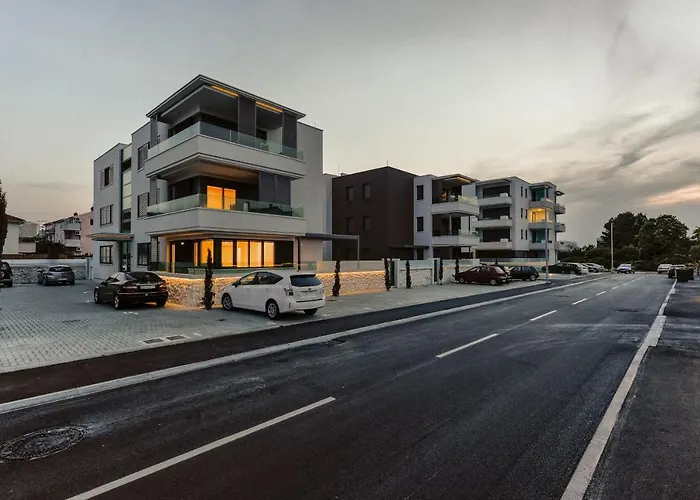 Lunula Appartement *