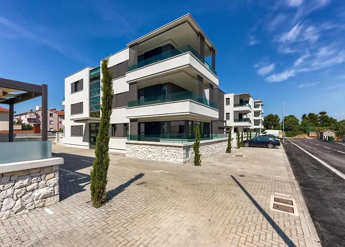 Lunula Appartement *